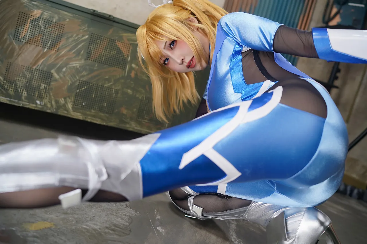 KURUPIKA (Momoiru Reku) 対魔忍 紅-erohere115.webp